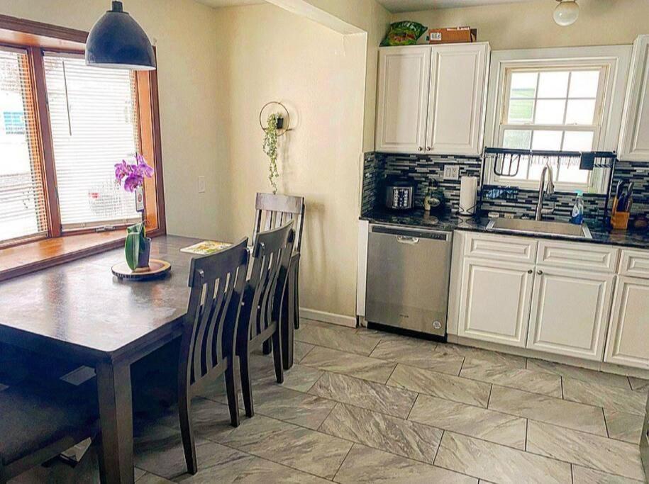 Adorable&Cozy Suburban Home Mins From Dwtn/Airport Rochester Exterior foto